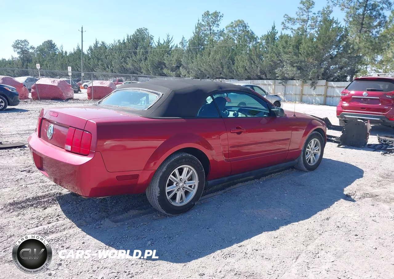 2007 Ford Mustang V6 Deluxe-V6 Premium VIN:1ZVFT84N575354743 - 4