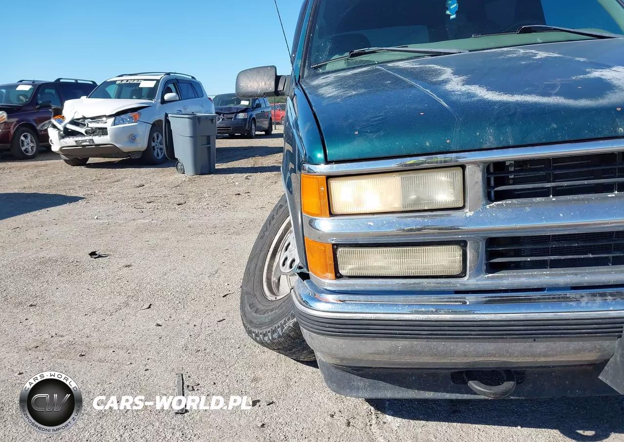 1999 Chevrolet Tahoe Ls VIN:1GNEK13R8XJ308206 - 12