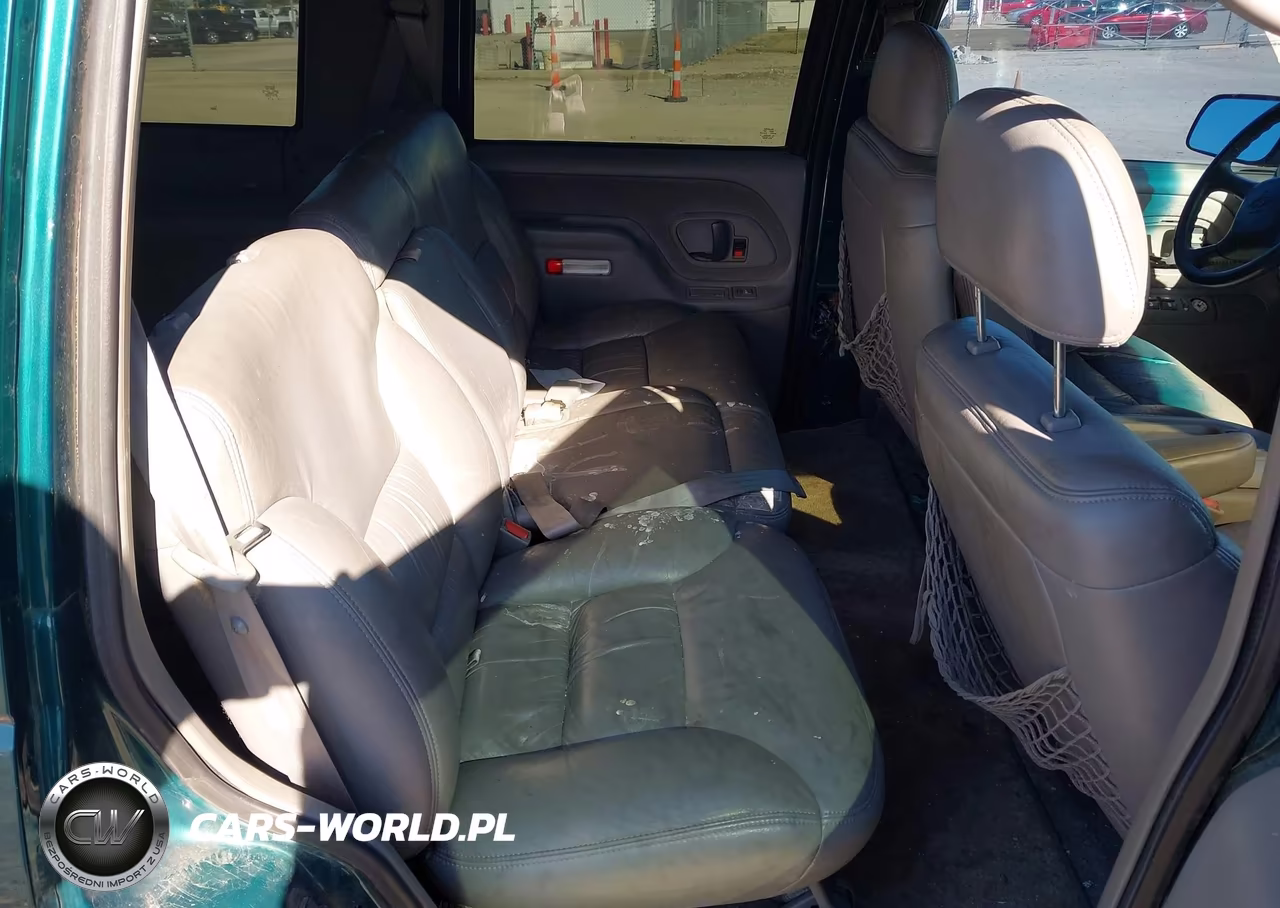 1999 Chevrolet Tahoe Ls VIN:1GNEK13R8XJ308206 - 8