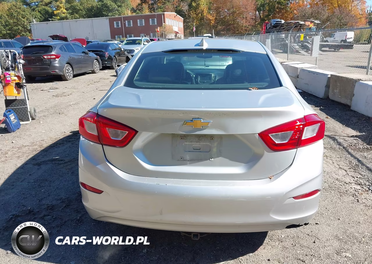 2016 Chevrolet Cruze Premier Auto VIN:1G1BG5SM3G7295123 - 16