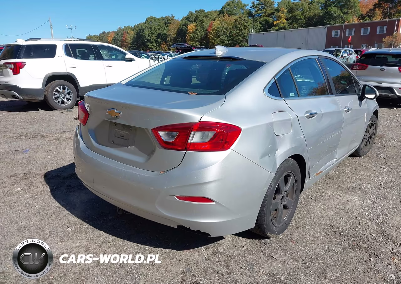2016 Chevrolet Cruze Premier Auto VIN:1G1BG5SM3G7295123 - 4