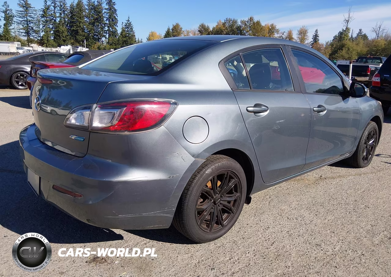 2013 Mazda Mazda3 I Sport VIN:JM1BL1U76D1781443 - 4