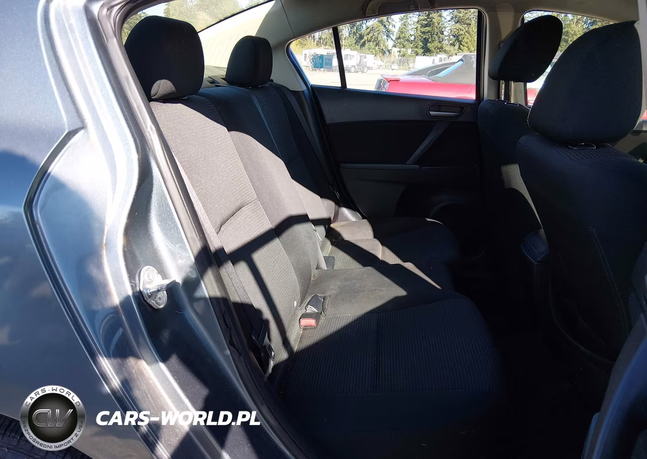 2013 Mazda Mazda3 I Sport VIN:JM1BL1U76D1781443 - 8