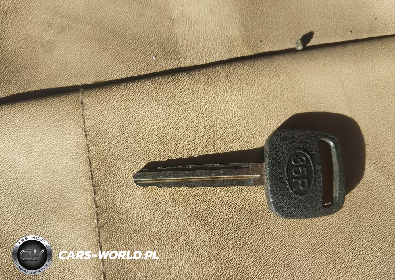 2007 Toyota Yaris VIN:JTDBT923371085237 - 11