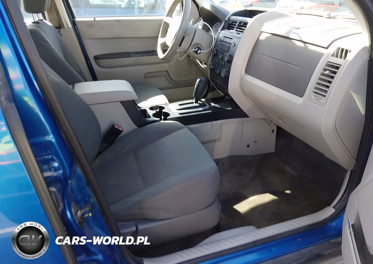 2012 Ford Escape Xls VIN:1FMCU0C73CKC12745 - 5