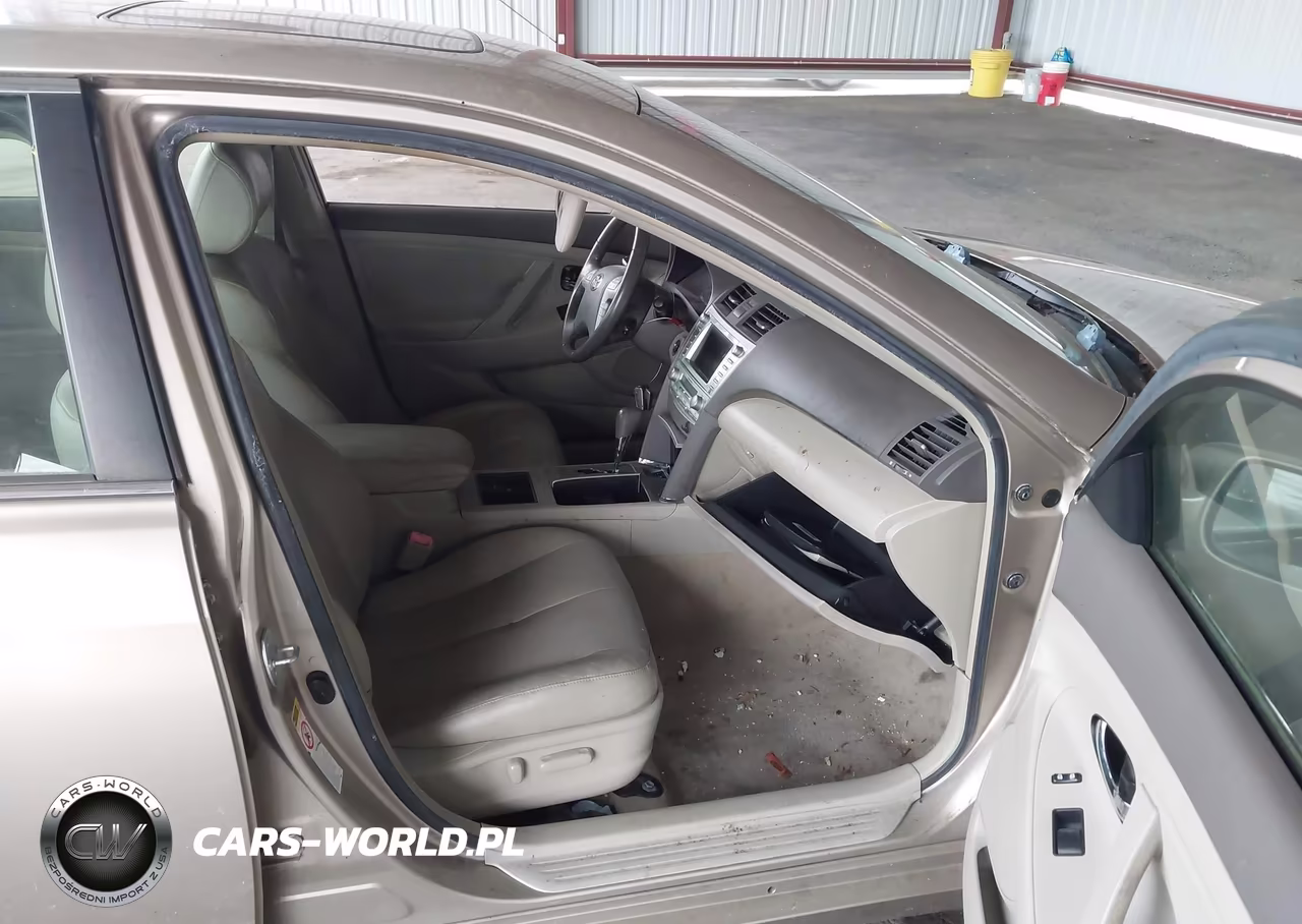 2007 Toyota Camry Hybrid VIN:JTNBB46K573030988 - 5