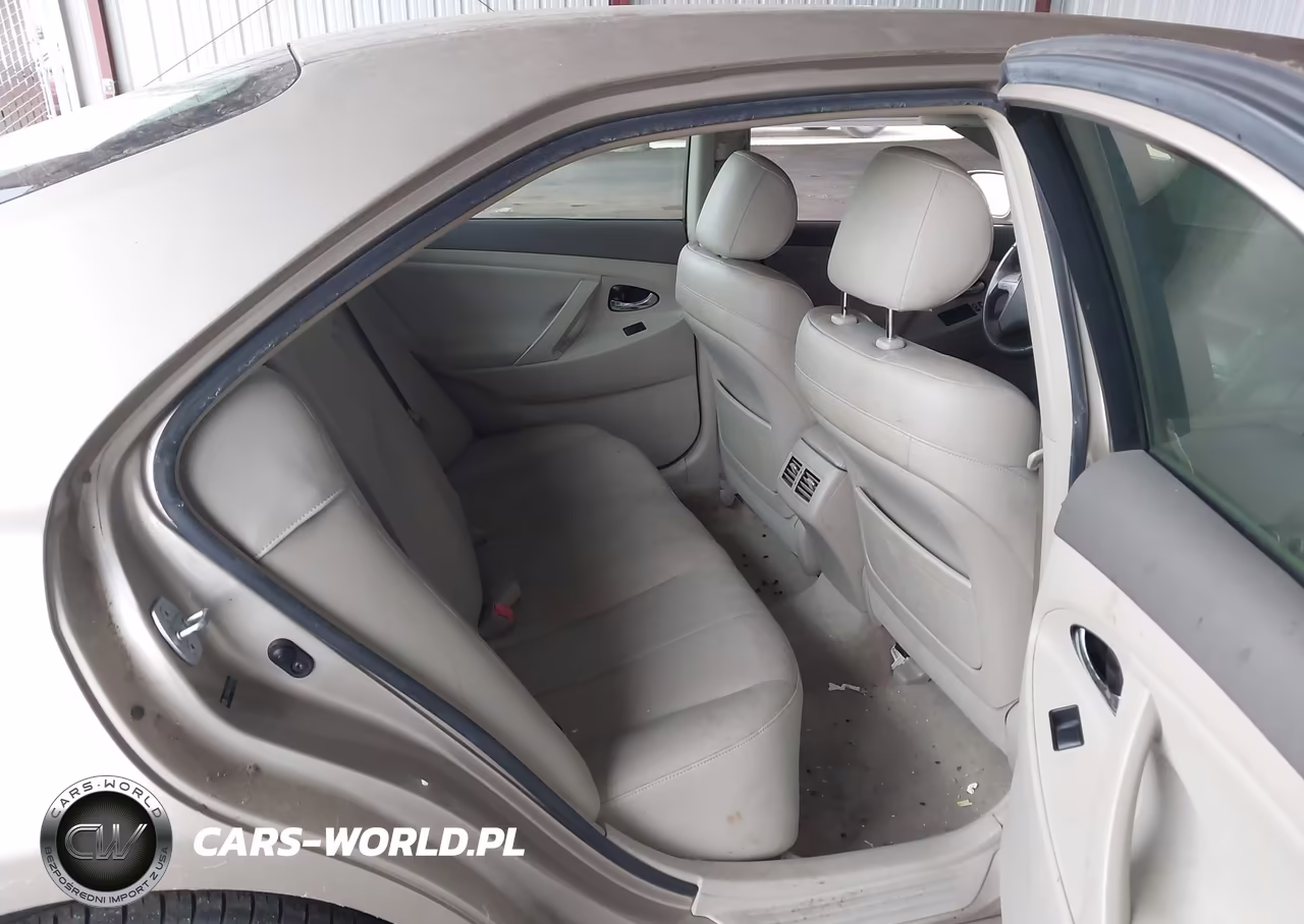 2007 Toyota Camry Hybrid VIN:JTNBB46K573030988 - 8