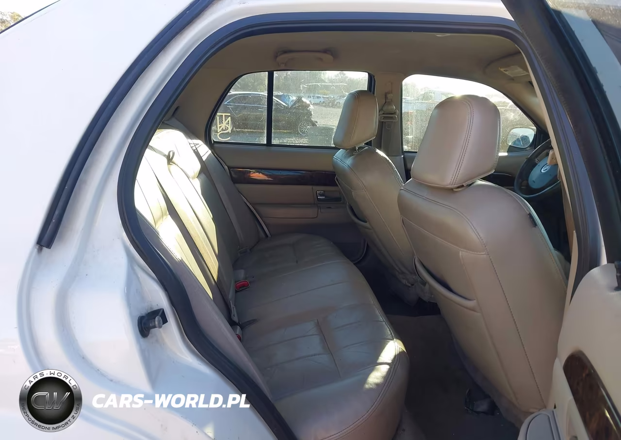 2010 Mercury Grand Marquis Ls (Fleet Only) VIN:2MEBM7FVXAX634989 - 8