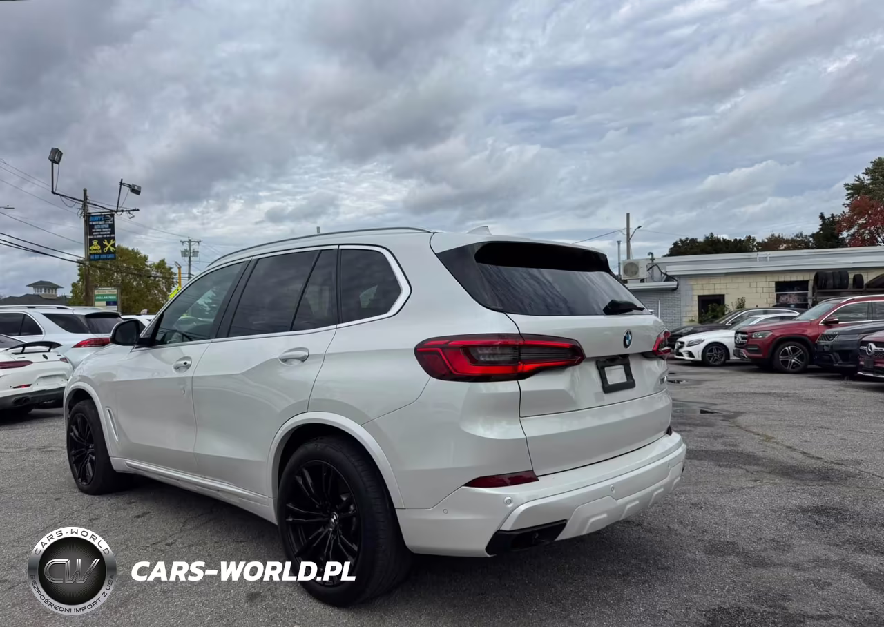 2019 BMW X5 xDrive40I VIN:5UXCR6C58KLL38324 - 3