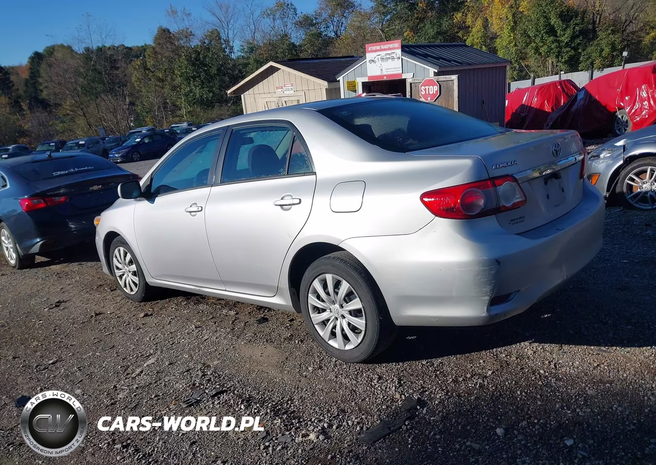 2012 Toyota Corolla Le VIN:2T1BU4EEXCC860927 - 3