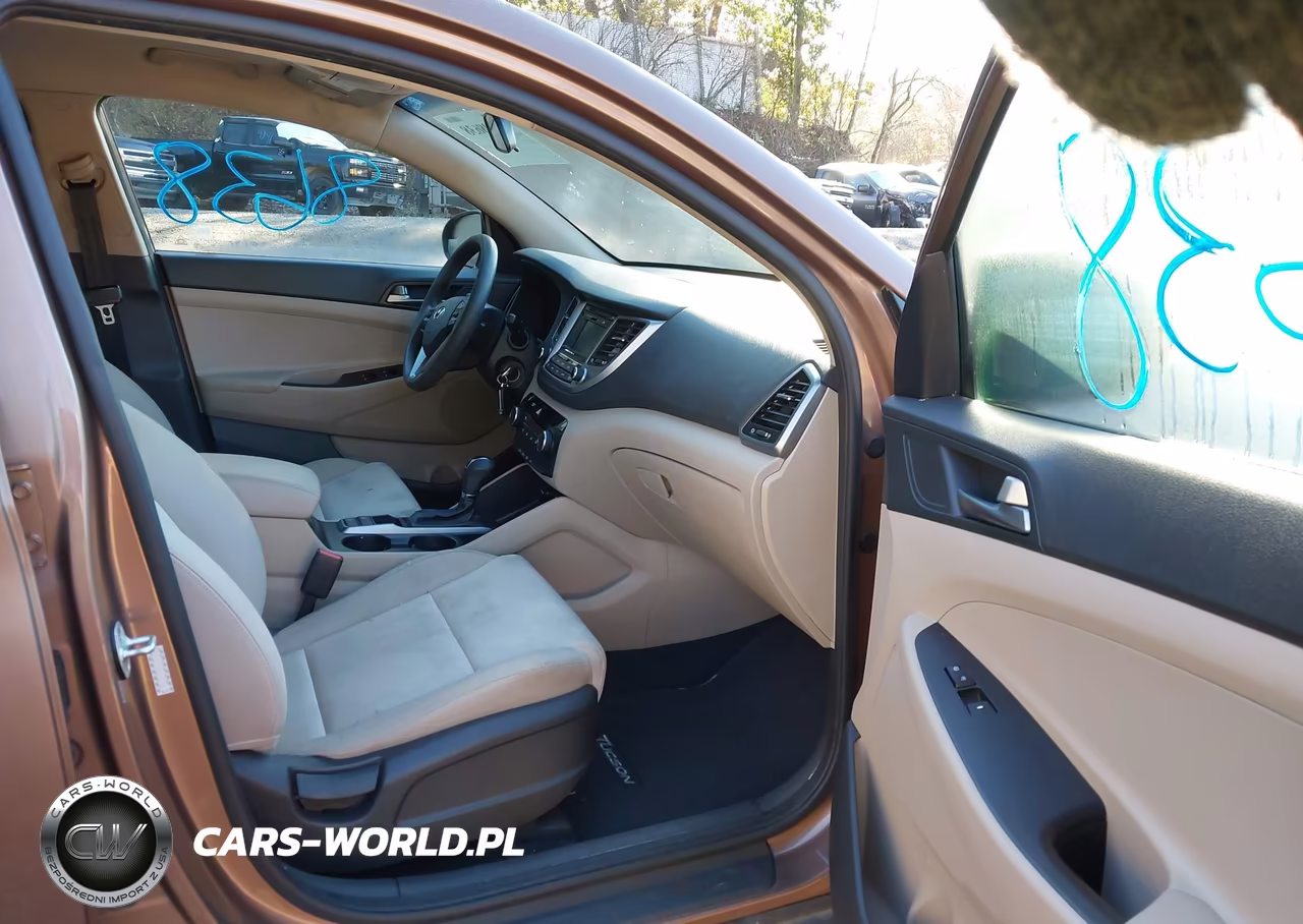 2017 Hyundai Tucson Se VIN:KM8J33A45HU518202 - 5