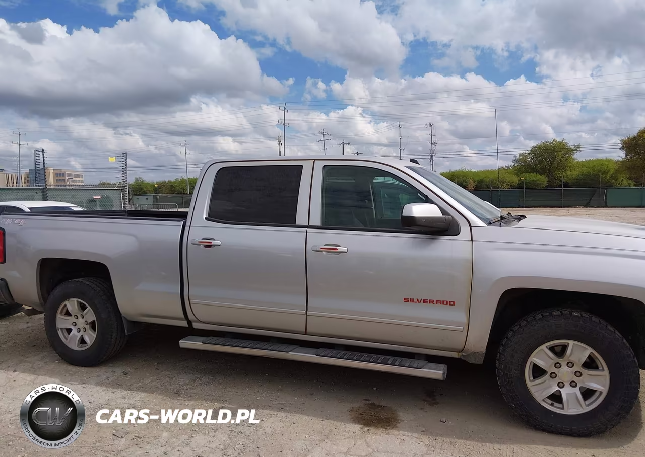 2015 Chevrolet Silverado 1500 1Lt VIN:3GCUKREH7FG293043 - 13