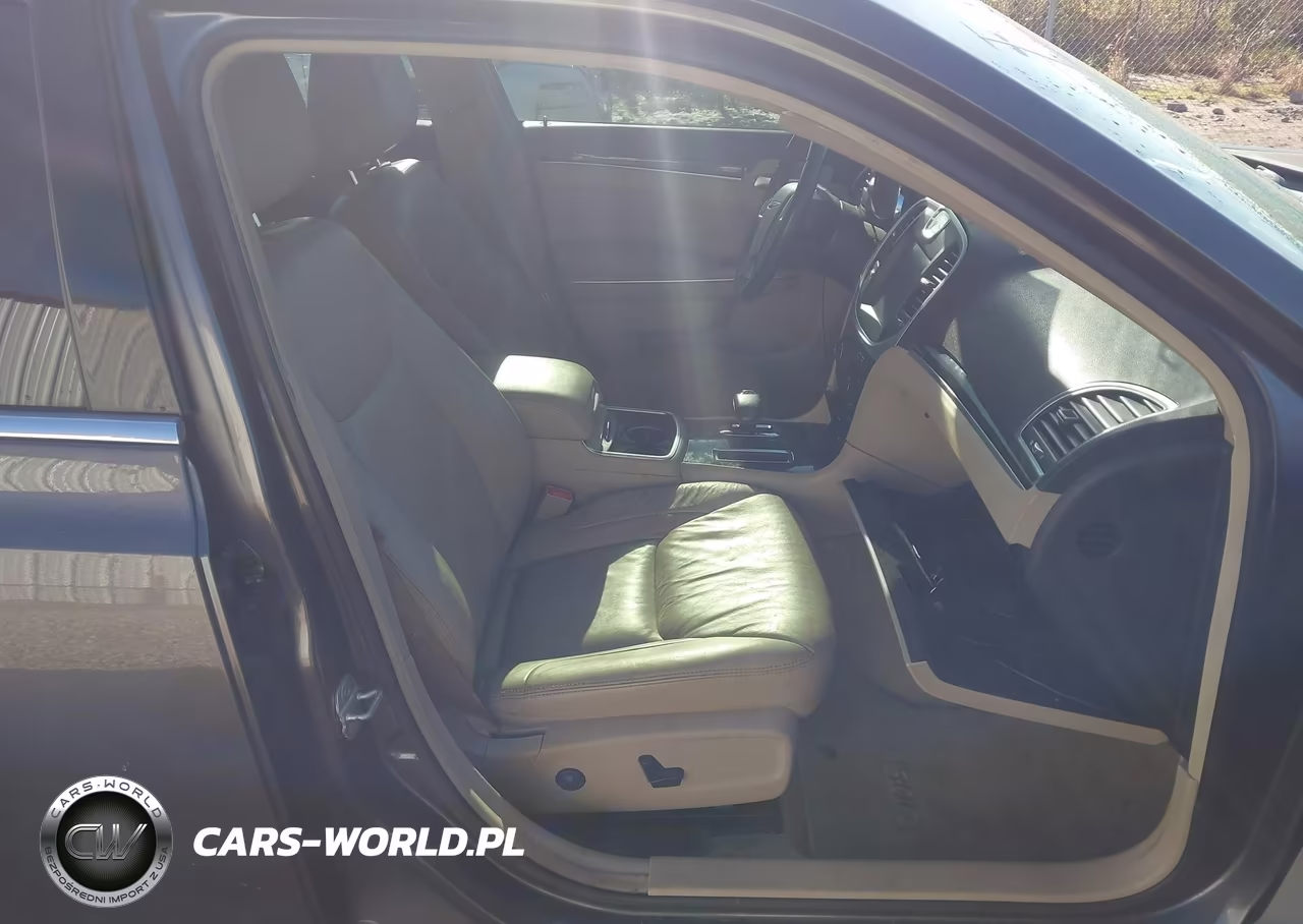 2013 Chrysler 300 Motown VIN:2C3CCARGXDH733057 - 5