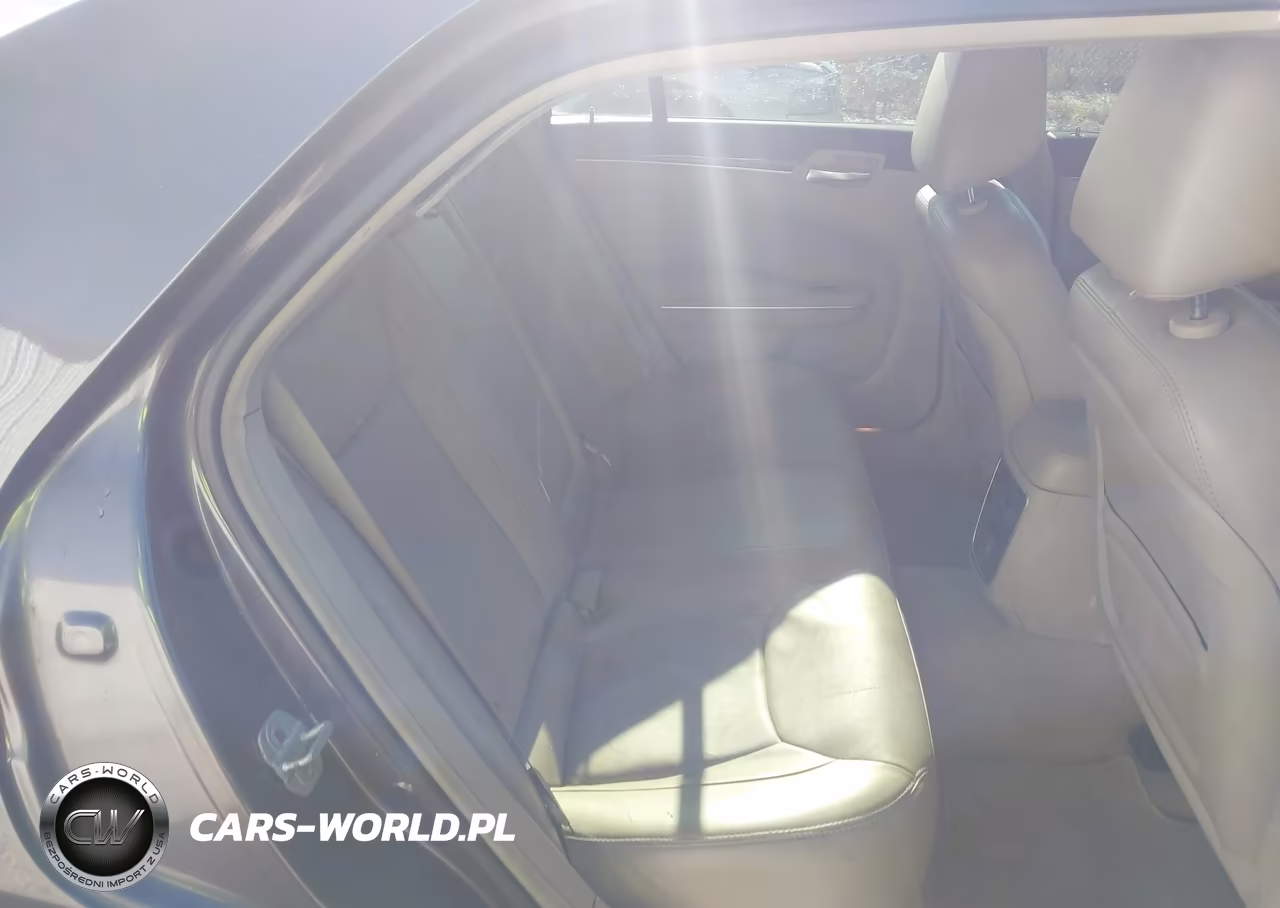 2013 Chrysler 300 Motown VIN:2C3CCARGXDH733057 - 8