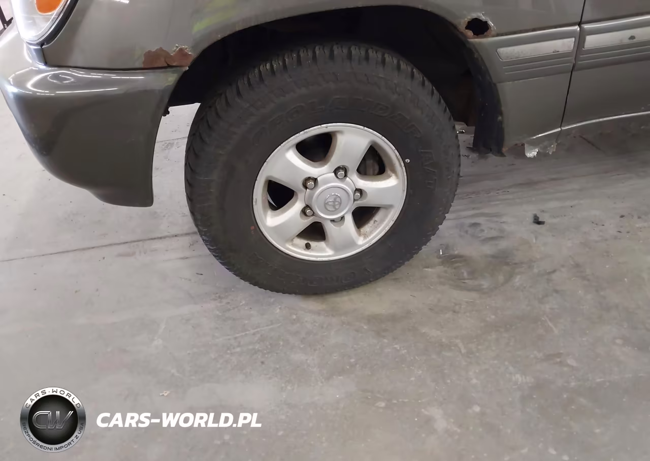 2000 Toyota Land Cruiser VIN:JT3HT05J6Y0115181 - 12