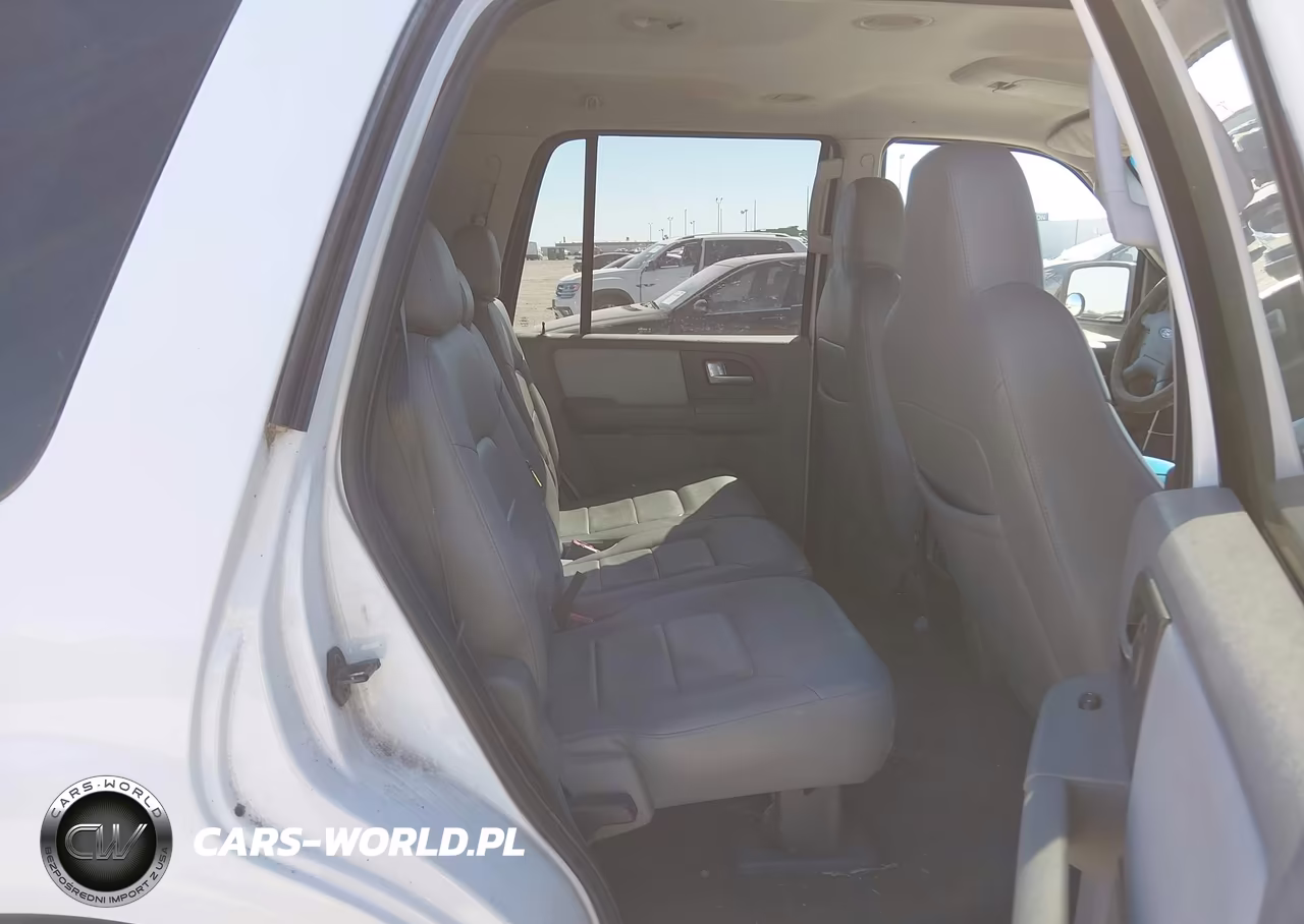 2004 Ford Expedition Xlt VIN:1FMRU15W94LA19919 - 8