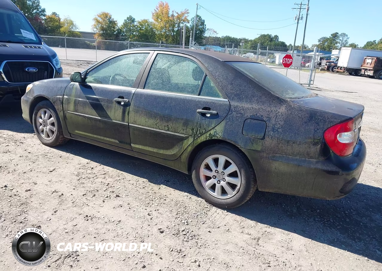 2003 Toyota Camry Xle V6 VIN:4T1BF30K13U036704 - 3