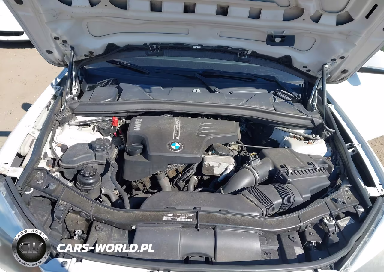 2014 BMW X1 xDrive28I VIN:WBAVL1C54EVY14010 - 10