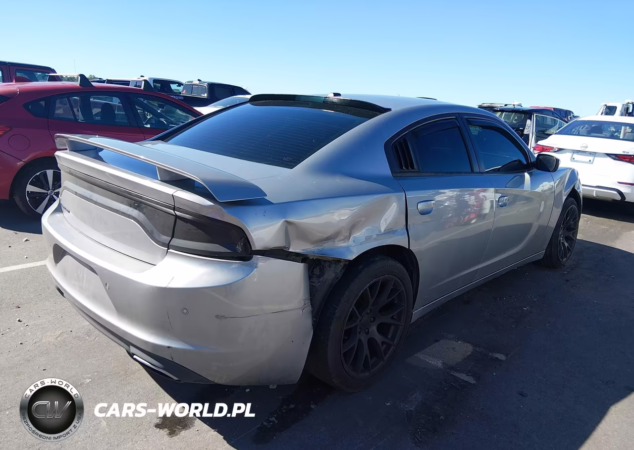 2015 Dodge Charger Se VIN:2C3CDXBGXFH717017 - 4