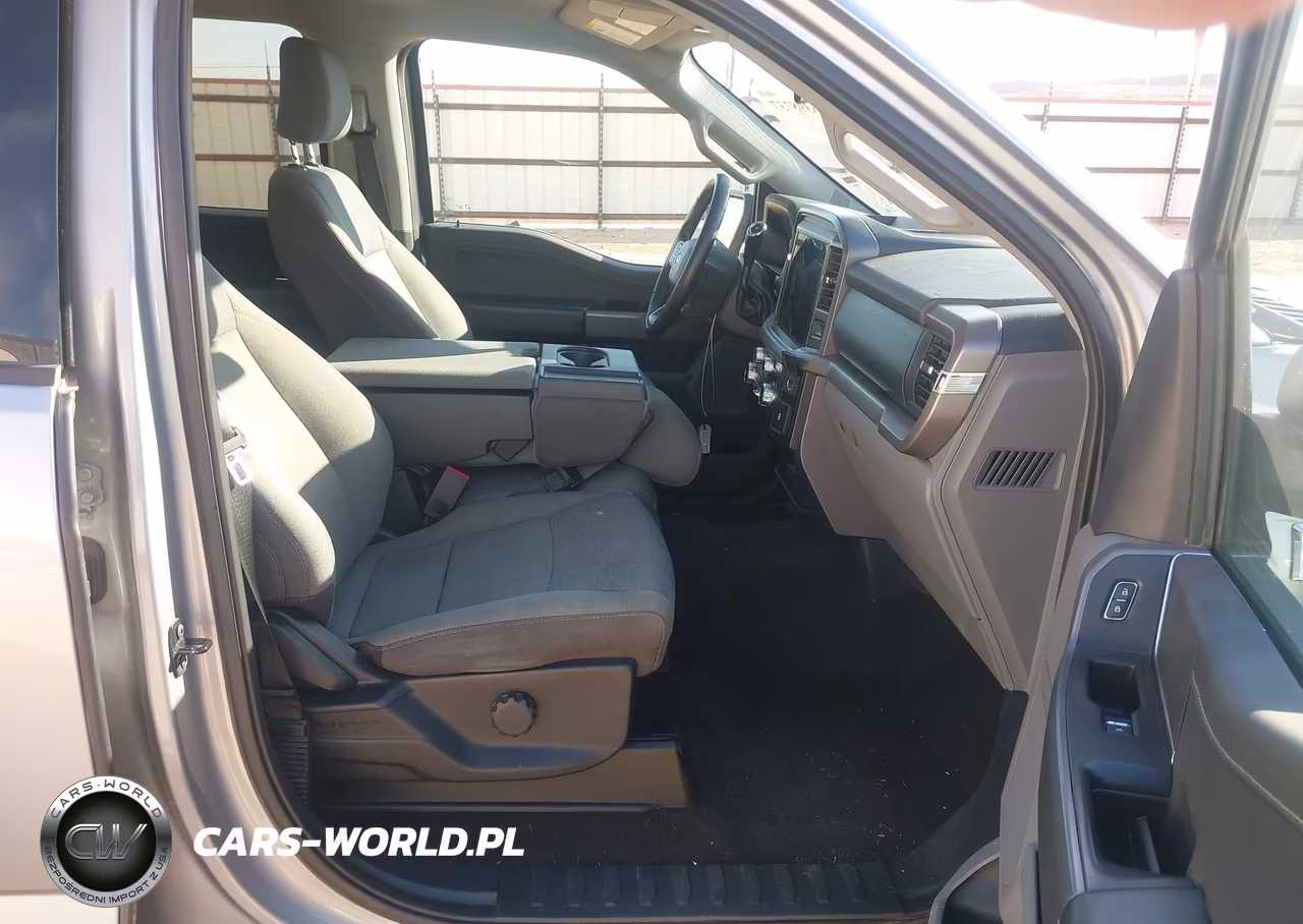 2025 Ford F-150 Xlt VIN:1FTFW3L84SKD38228 - 5