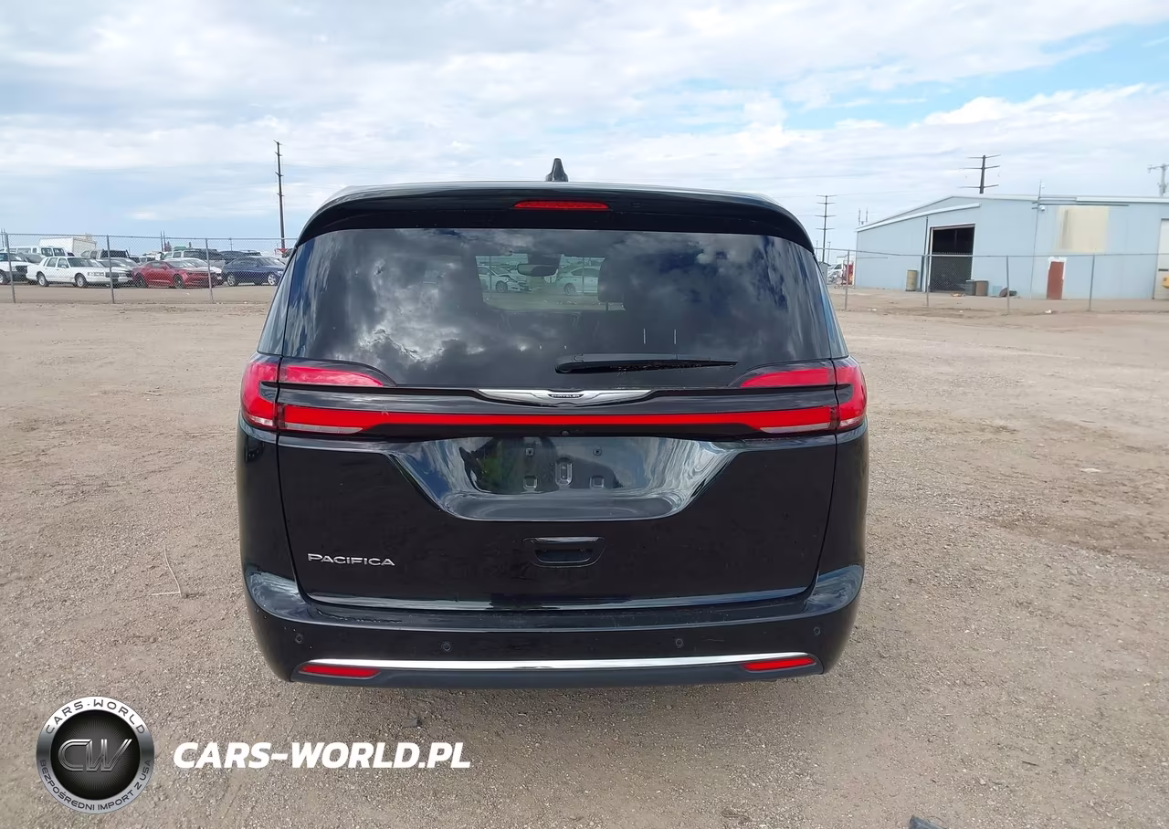 2025 Chrysler Pacifica Select VIN:2C4RC1BGXSR521038 - 16
