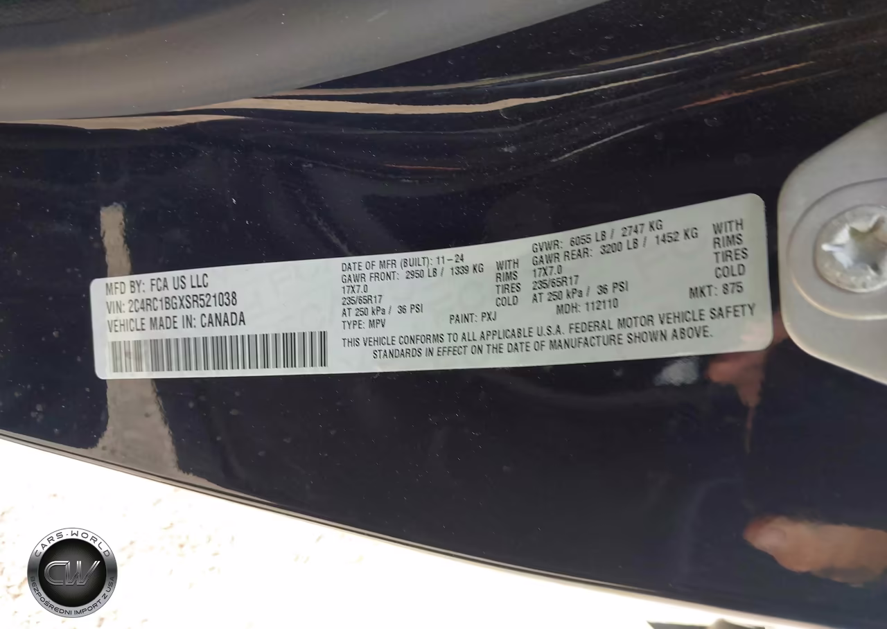 2025 Chrysler Pacifica Select VIN:2C4RC1BGXSR521038 - 9
