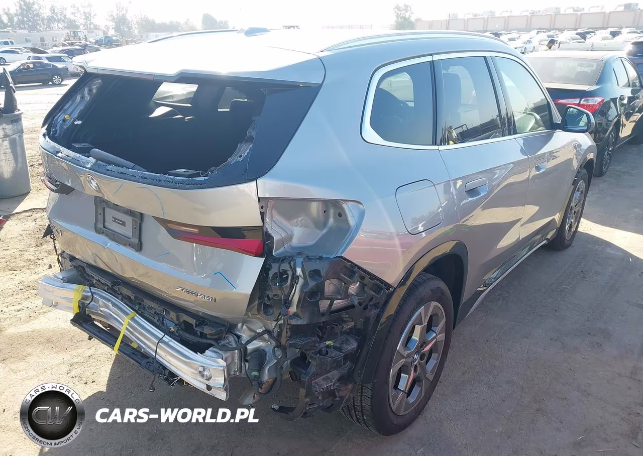 2026 BMW X1 xDrive28I VIN:WBX73EF07T5666292 - 4