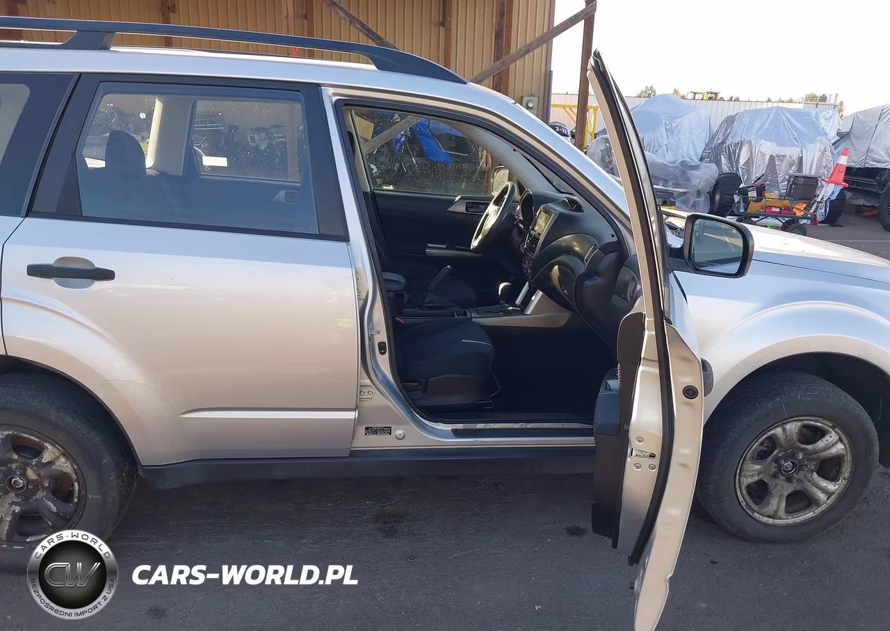 2011 Subaru Forester 2.5X VIN:JF2SHABC2BH781950 - 5