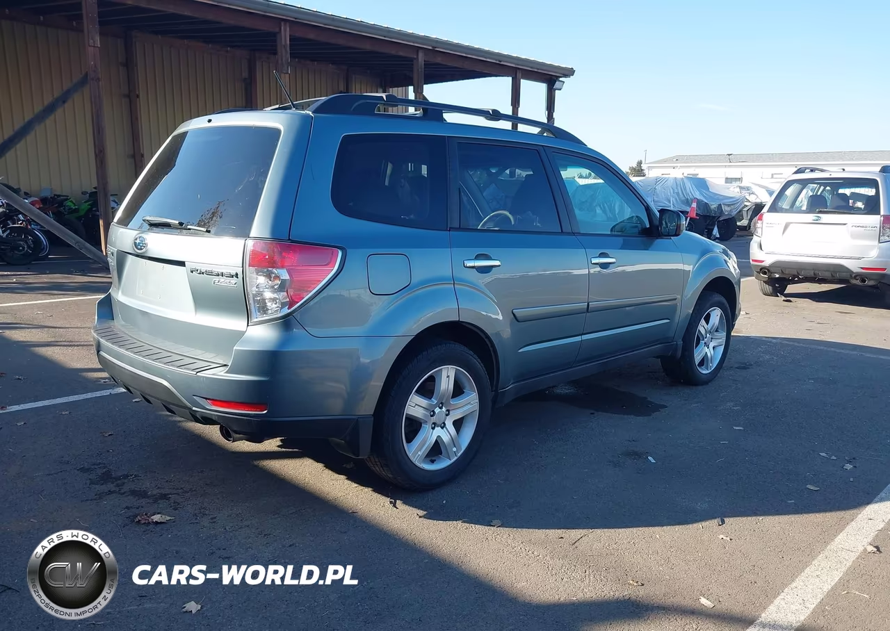 2010 Subaru Forester 2.5X Limited VIN:JF2SH6DC2AH905854 - 4