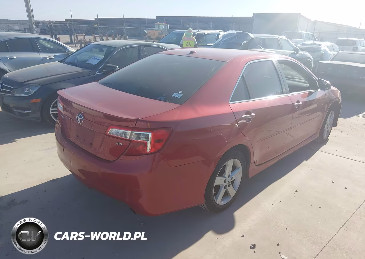 2012 Toyota Camry Se VIN:4T1BF1FK1CU610682 - 4