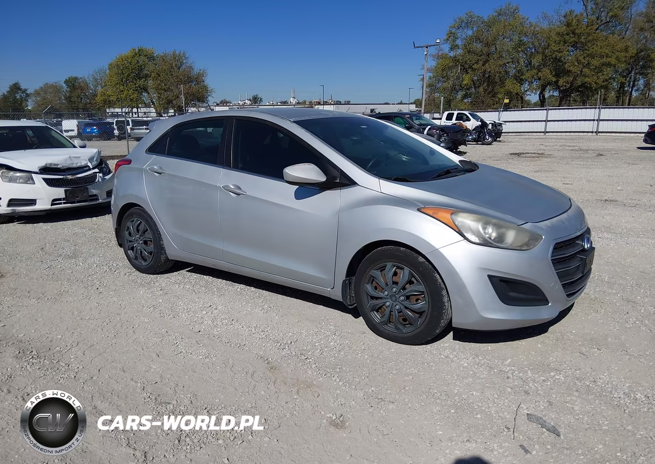 2016 Hyundai Elantra Gt – zdjęcie 1 z 12
