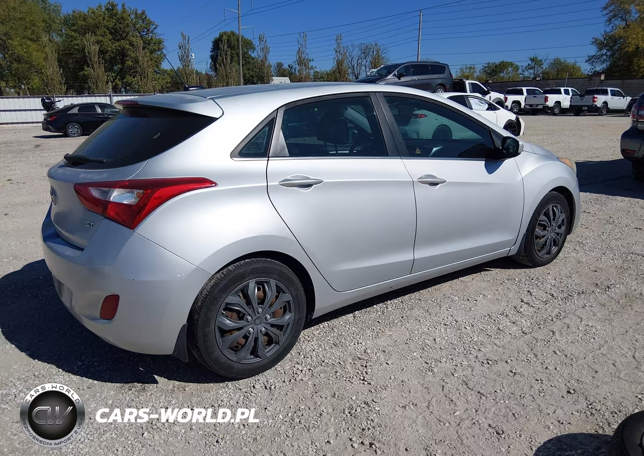 2016 Hyundai Elantra Gt VIN:KMHD35LH3GU337719 - 4
