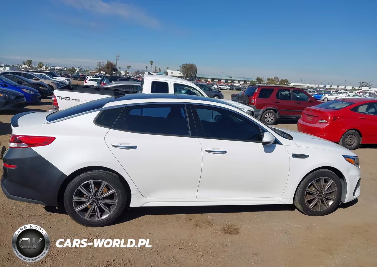2019 Kia Optima Lx VIN:5XXGT4L38KG296941 - 13