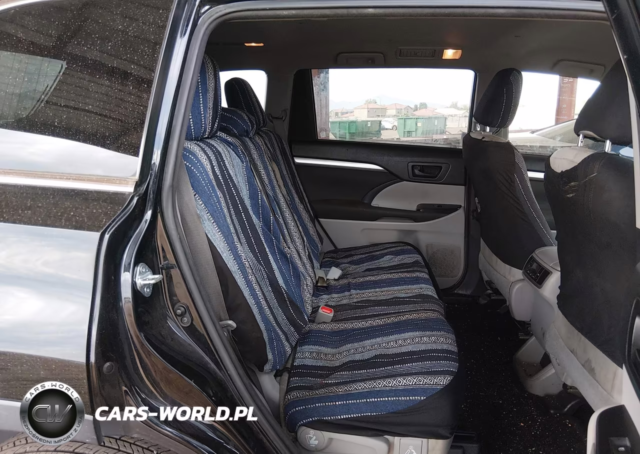 2018 Toyota Highlander Hybrid Le VIN:5TDBGRFH7JS039026 - 8