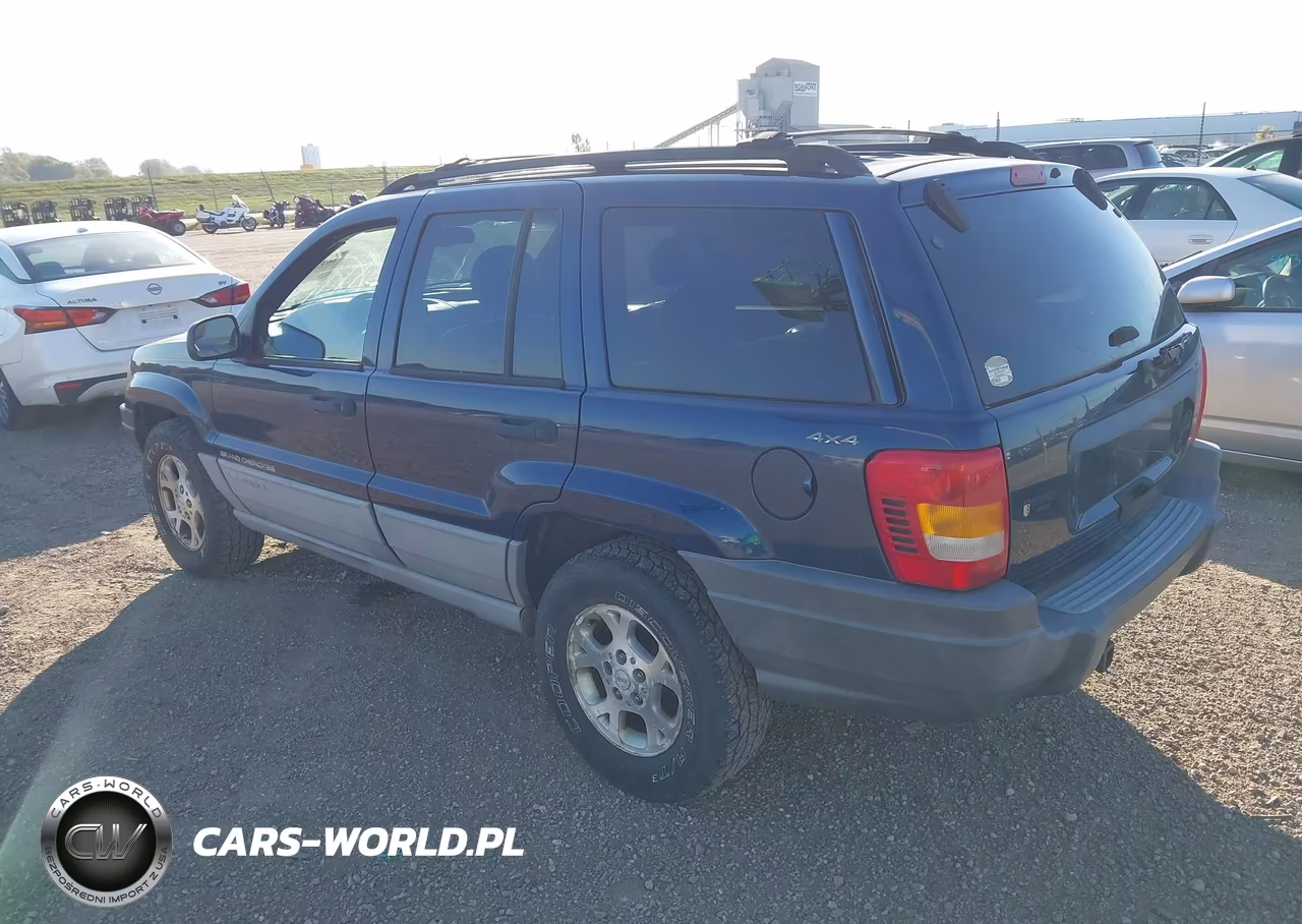 2000 Jeep Grand Cherokee Laredo VIN:1J4GW48S0YC358830 - 3