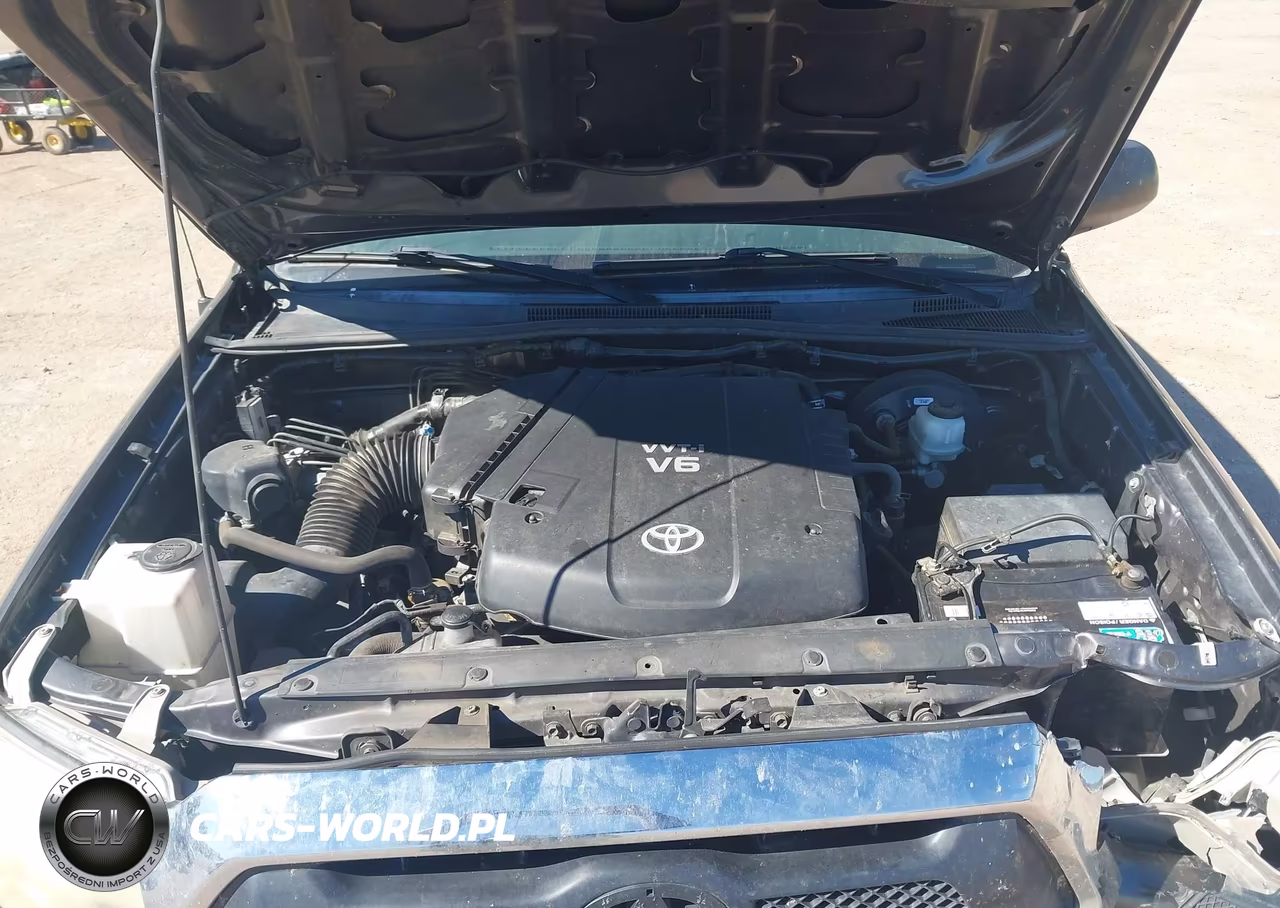 2012 Toyota Tacoma Prerunner V6 VIN:5TFJU4GN2CX028198 - 10