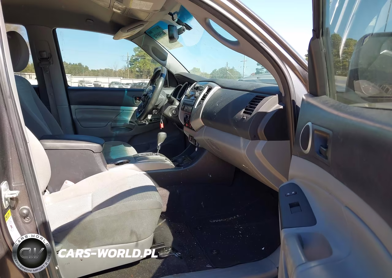 2012 Toyota Tacoma Prerunner V6 VIN:5TFJU4GN2CX028198 - 5