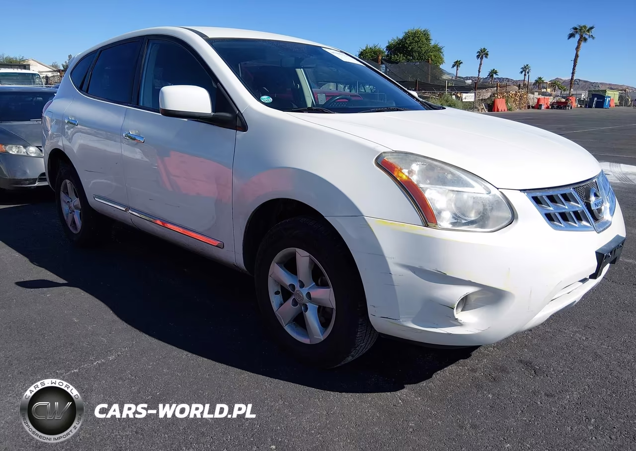 2013 Nissan Rogue S – zdjęcie 1 z 11