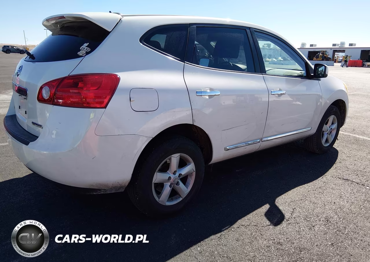2013 Nissan Rogue S VIN:JN8AS5MT7DW033925 - 4