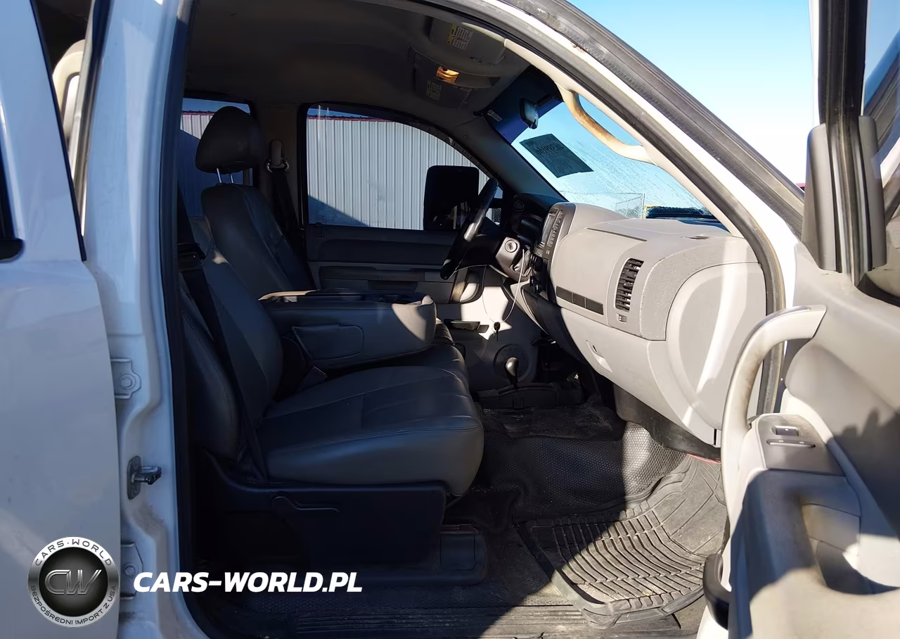 2014 Chevrolet Silverado 2500Hd Work Truck VIN:1GC1KVC8XEF131552 - 5