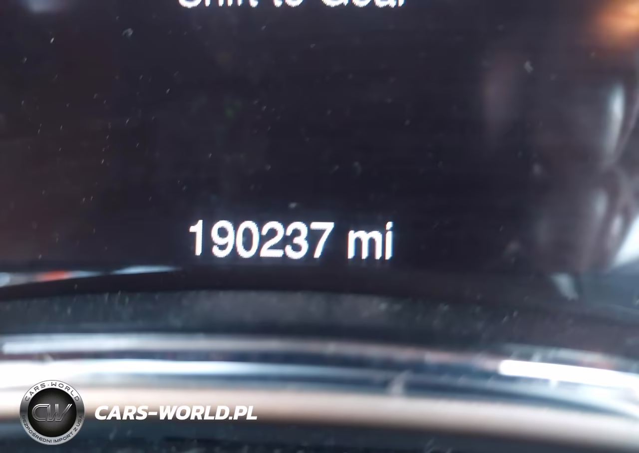 2015 Jeep Grand Cherokee Laredo VIN:1C4RJFAG8FC838609 - 15