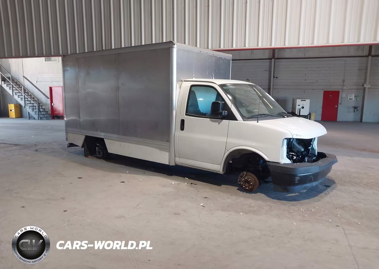 2023 Chevrolet Express Cutaway Work Van