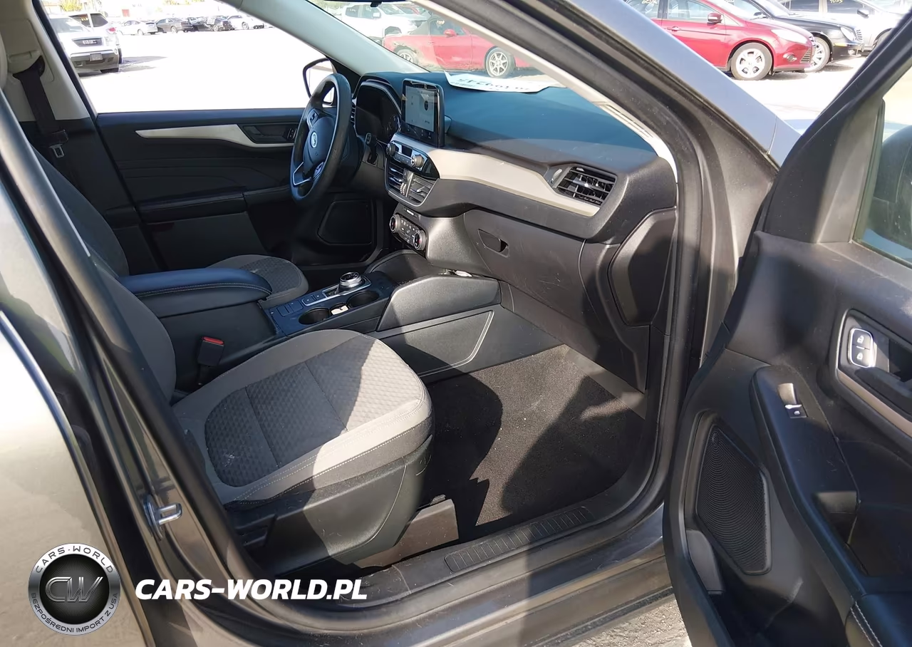 2022 Ford Escape Se Hybrid VIN:1FMCU9BZ5NUA48686 - 5