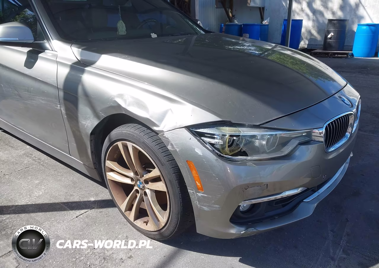 2018 BMW 330I VIN:WBA8B9C55JEE81859 - 6