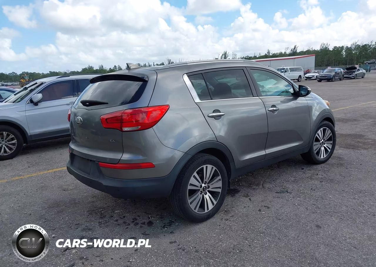 2016 Kia Sportage Ex VIN:KNDPC3AC9G7846306 - 4