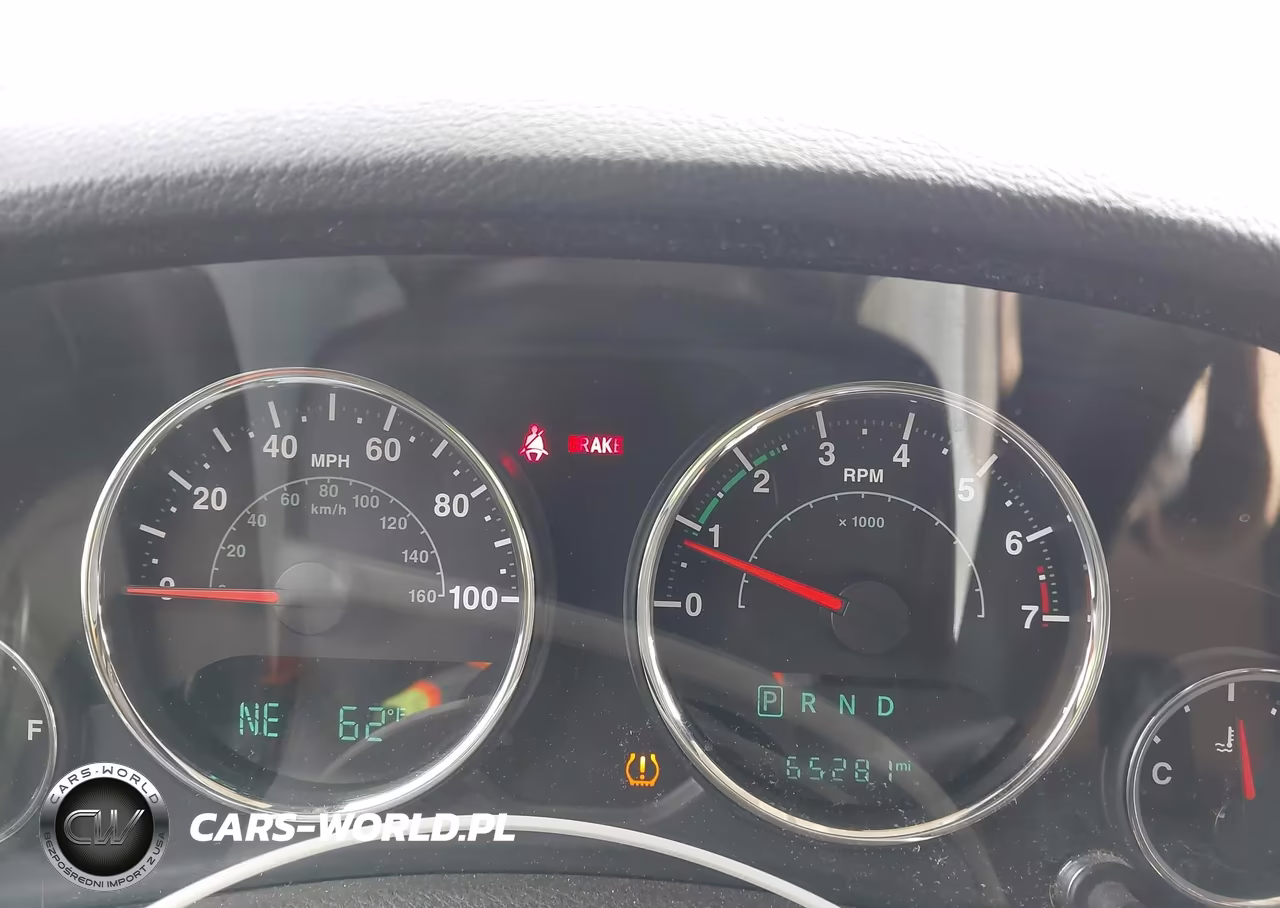 2016 Jeep Wrangler Sahara VIN:1C4AJWBG4GL263177 - 7
