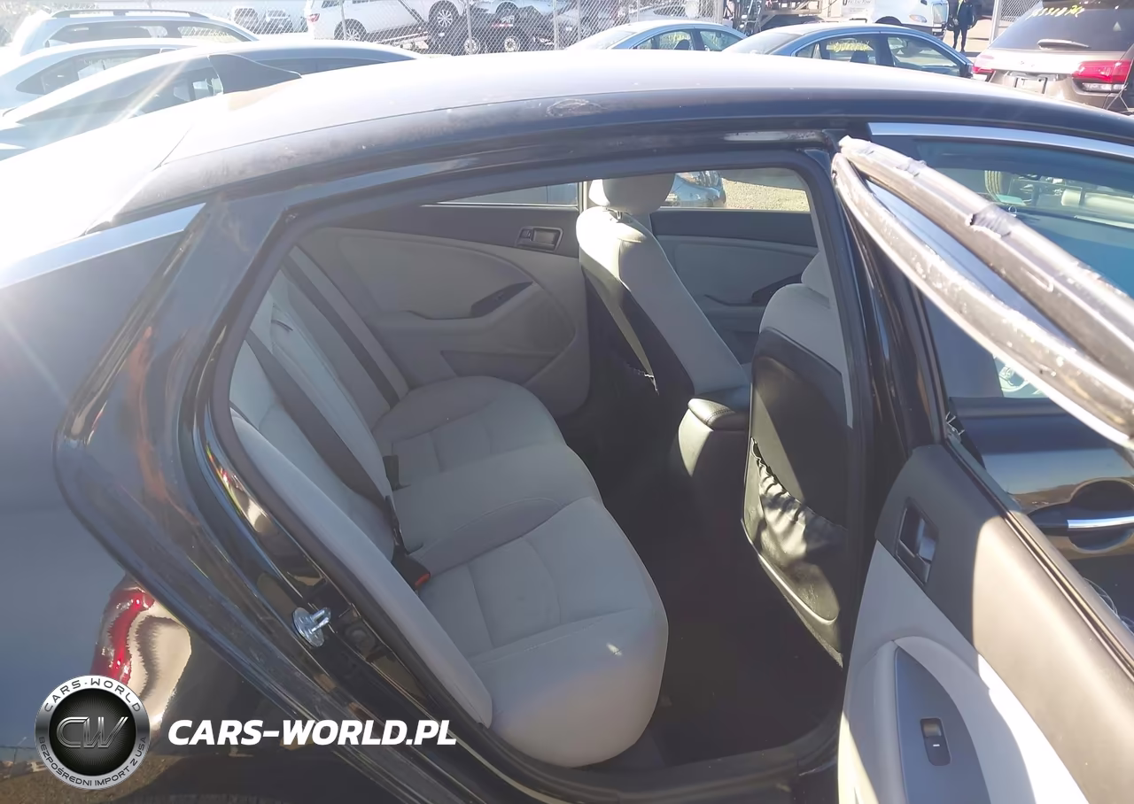 2013 Kia Optima Lx VIN:5XXGM4A79DG204757 - 8