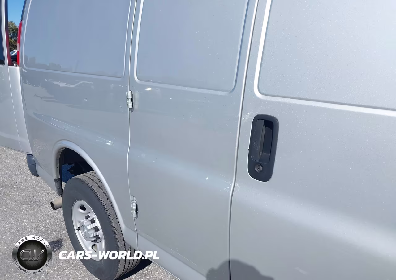 2017 Chevrolet Express 2500 Work Van VIN:1GCWGAFG4H1264781 - 15