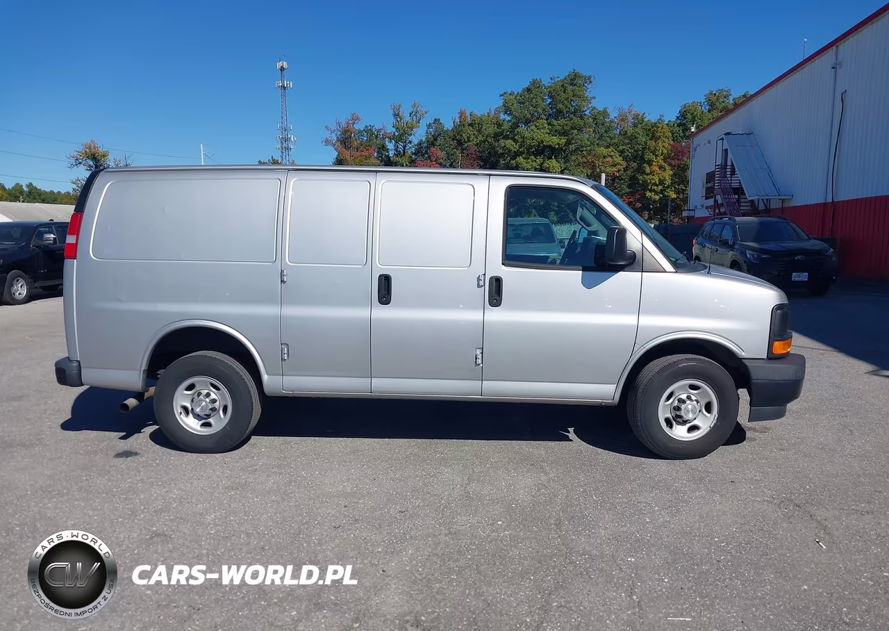 2017 Chevrolet Express 2500 Work Van VIN:1GCWGAFG4H1264781 - 18
