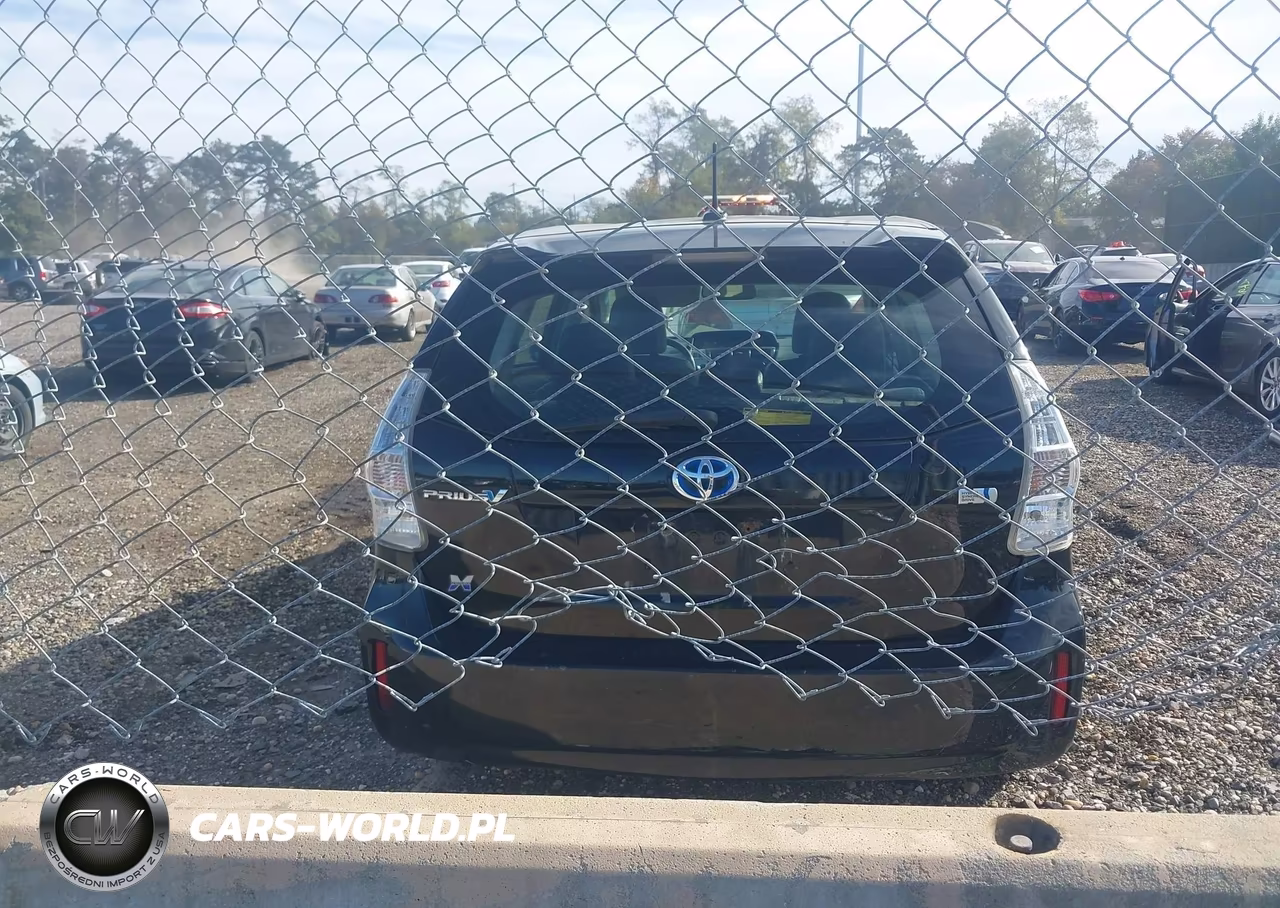 2012 Toyota Prius V Five VIN:JTDZN3EU2C3065215 - 17